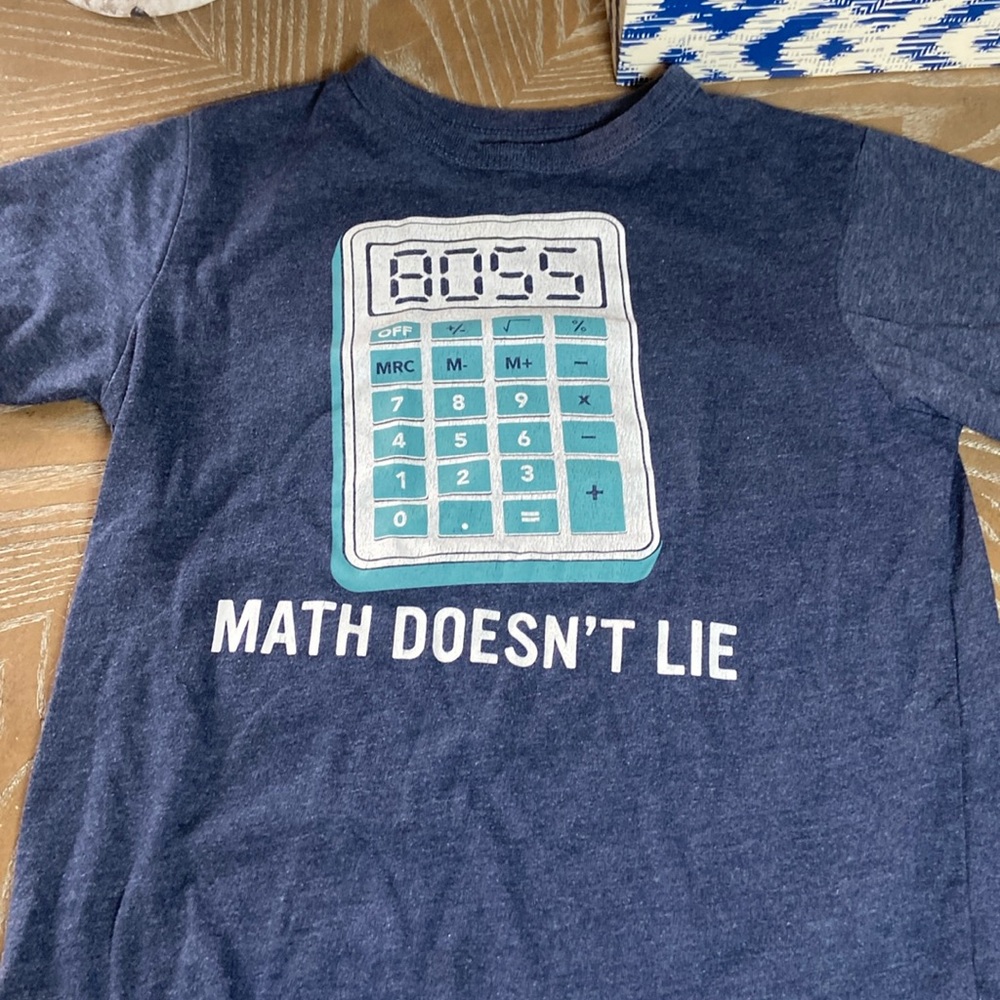 Boys Math BOSS Calculator Soft Short Sleeve School Graphic Tee Shirt Small